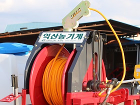 5. Hose automatic alignment system